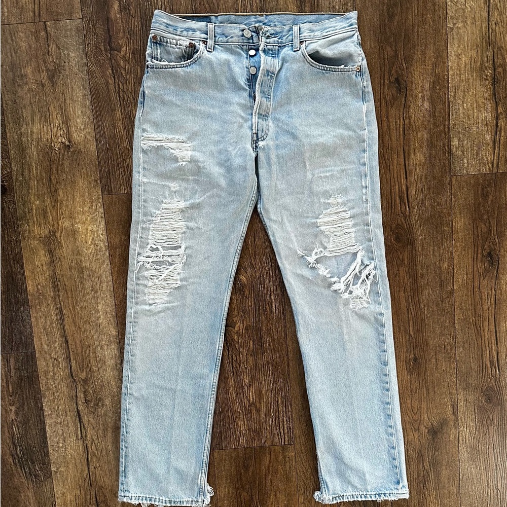 Vintage 90s Levi’s 501 Thrashed Paint splatter JEANS  32x32 grunge straight leg
